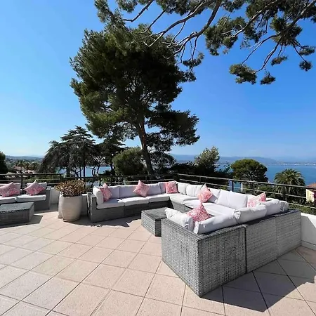 Beautiful 5 Bedroom With Direct Sea View * アンティーブ