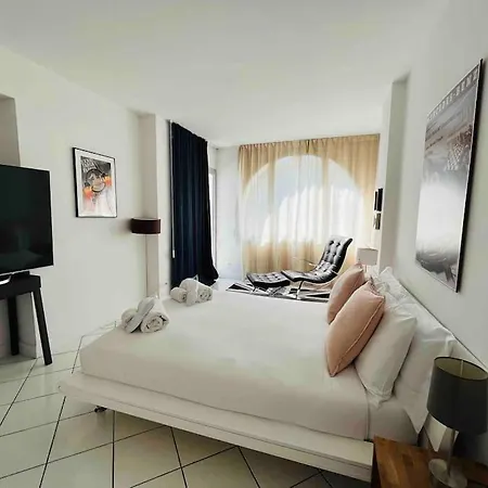 Beautiful 5 Bedroom With Direct Sea View * Antibes