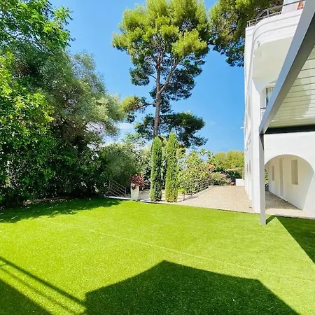 Beautiful 5 Bedroom With Direct Sea View Villa Antibes