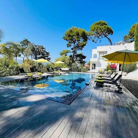 Villa Beautiful 5 Bedroom With Direct Sea View Antibes
